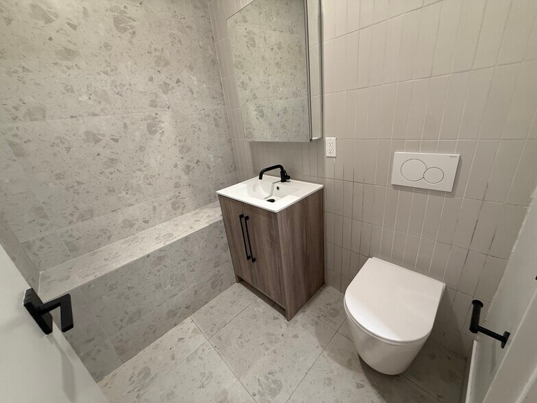 More Photos Of 533 Grand St, Brooklyn Storefront Retail Residential For Lease