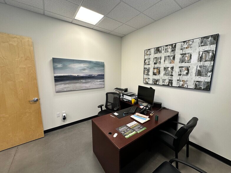 More Photos Of 1715 N Rosemont, Mesa Warehouse For Lease