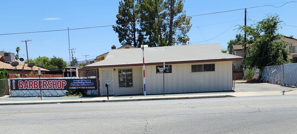 More Photos Of 658 E Main St, San Jacinto Freestanding For Lease