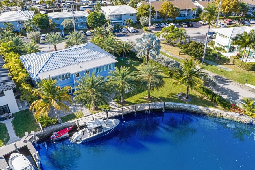 More Photos Of 830 SE 22nd Ave, Pompano Beach Apartments For Sale