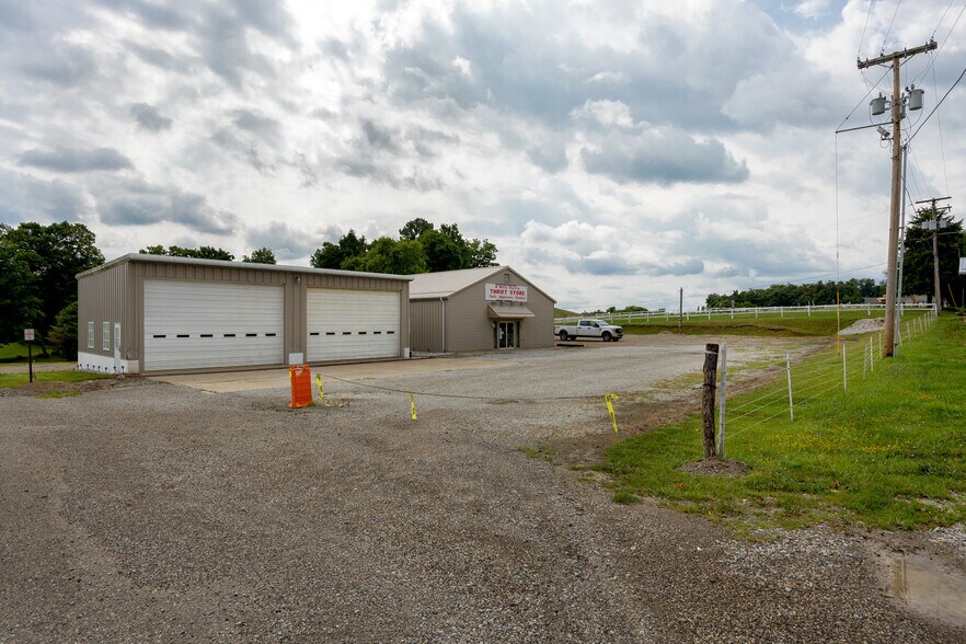 More Photos Of 62190 Bailey Rd, Barnesville Freestanding For Sale