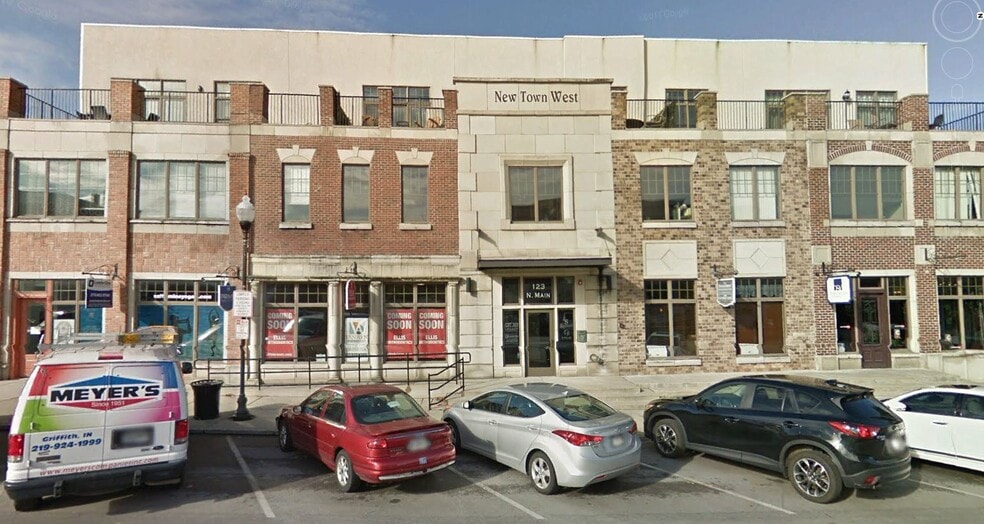 Primary Photo Of 123-125 N Main St, Crown Point Loft Creative Space For Sale