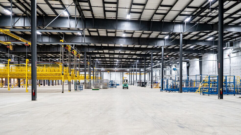 More Photos Of 1200 Haines blvd, Sturgis Manufacturing For Sale