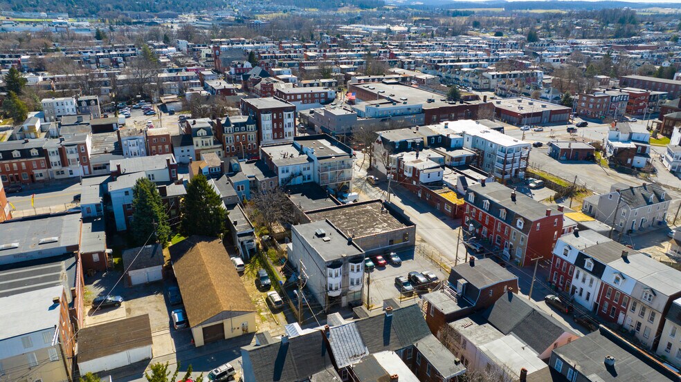 More Photos Of 665-667 W Market St, York Storefront Retail Residential For Sale