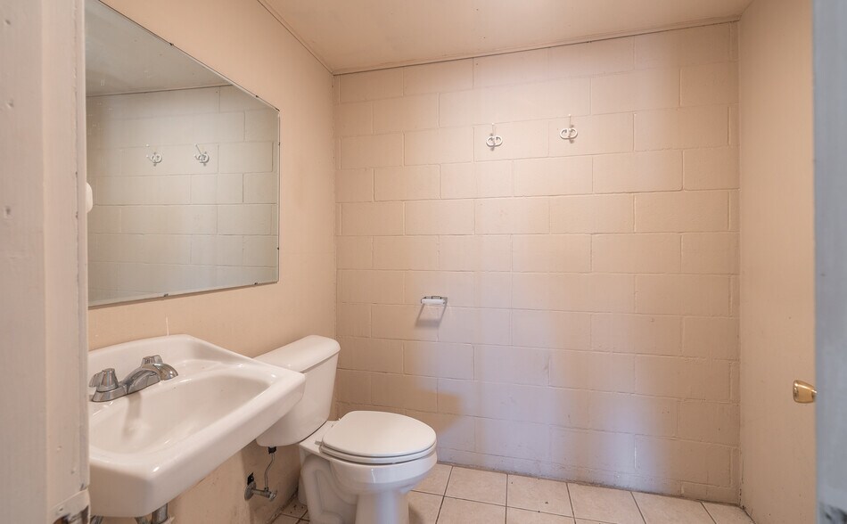 More Photos Of 9180 State Route 140, Hamel Restaurant For Sale