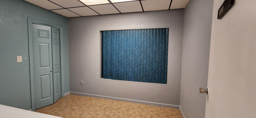 More Photos Of 7800 W Oakland Park Blvd, Sunrise Medical For Sale