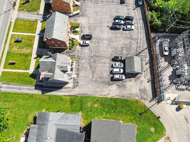 More Photos Of 1618 Harrodsburg Rd, Lexington Medical For Sale