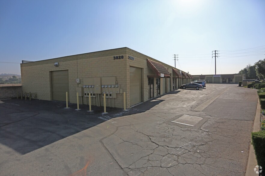 More Photos Of 3820 W Valley Blvd, Walnut Warehouse For Lease