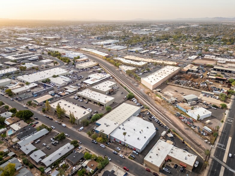 More Photos Of 737 W 2nd Ave, Mesa Manufacturing For Sale
