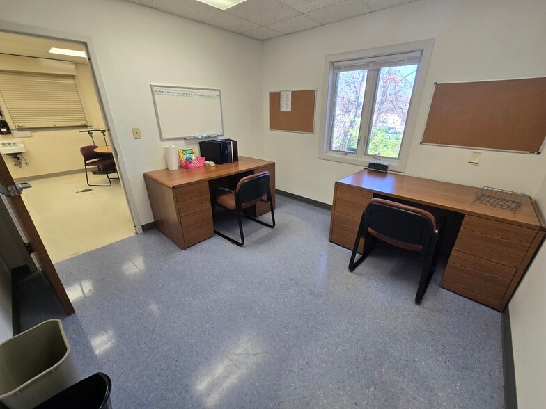 More Photos Of 2 Depot St, Greencastle Medical For Sale