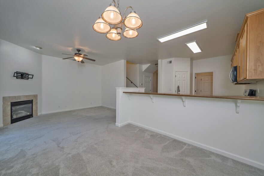 More Photos Of 3155 Navion Ct, Cameron Park Apartments For Sale