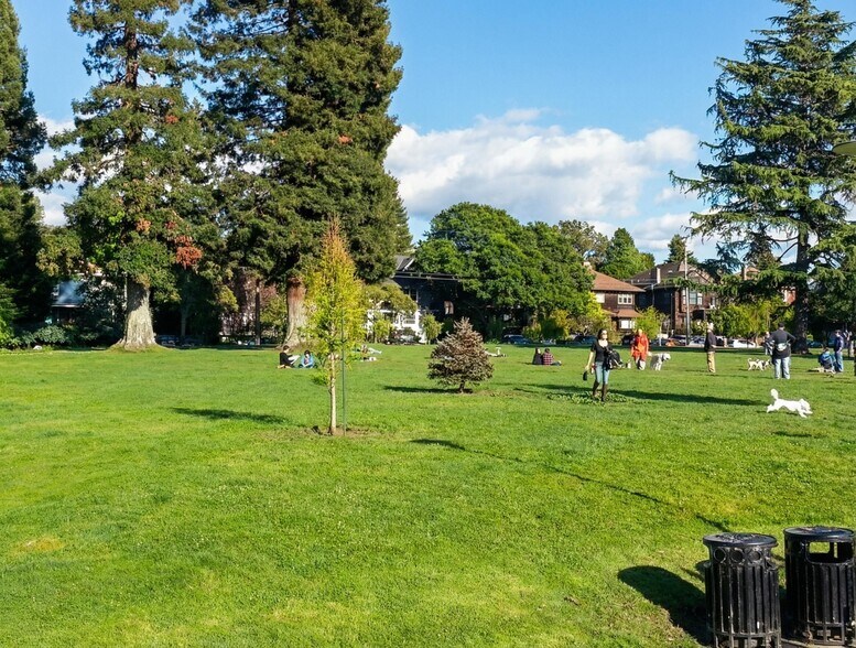 More Photos Of 2633 Regent St, Berkeley Multifamily For Sale