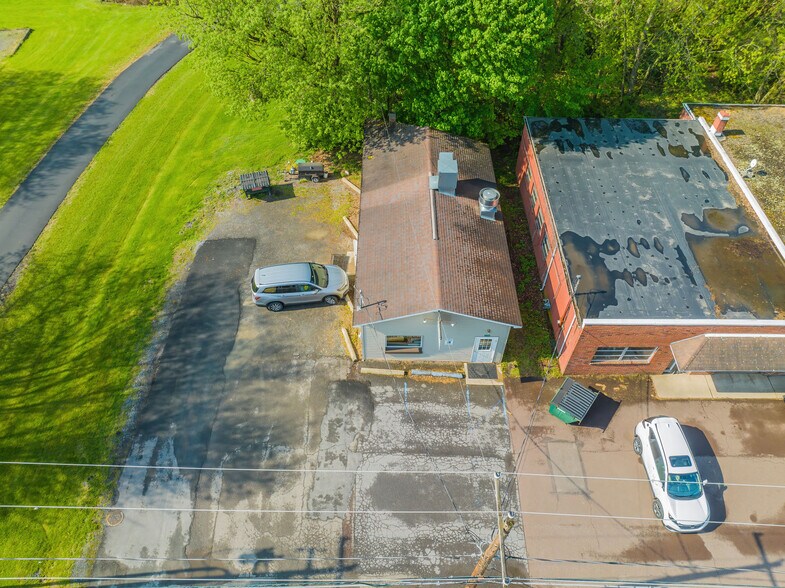 More Photos Of 1190 Old Berwick Rd, Bloomsburg Office For Sale