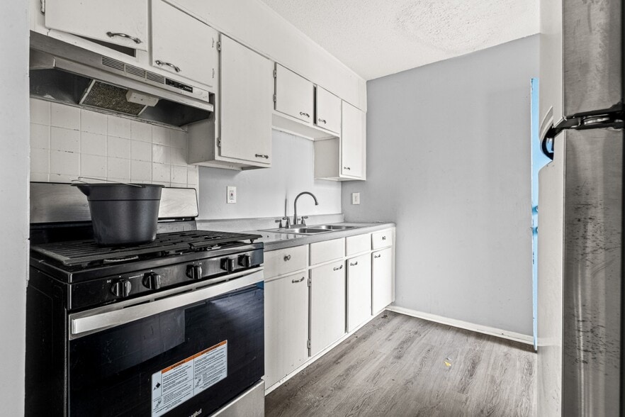 More Photos Of 3164 Cushman Cir SW, Atlanta Apartments For Sale