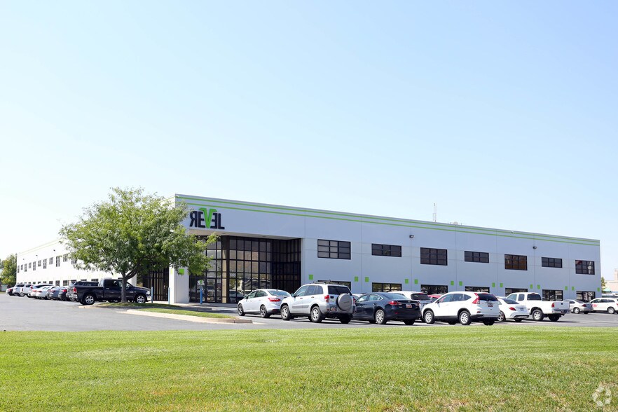 More Photos Of 695 N 900 W, Kaysville Warehouse For Lease