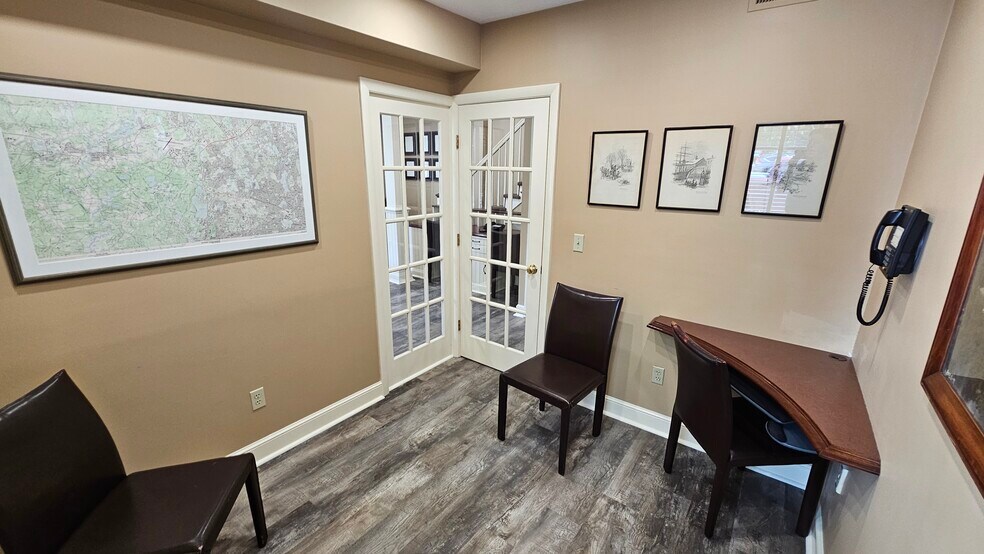 More Photos Of 52B Waltham St, Lexington Loft Creative Space For Lease