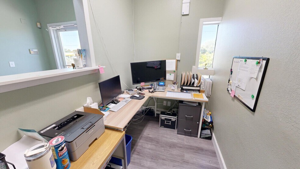 More Photos Of 103301 Overseas Hwy, Key Largo Medical For Sale