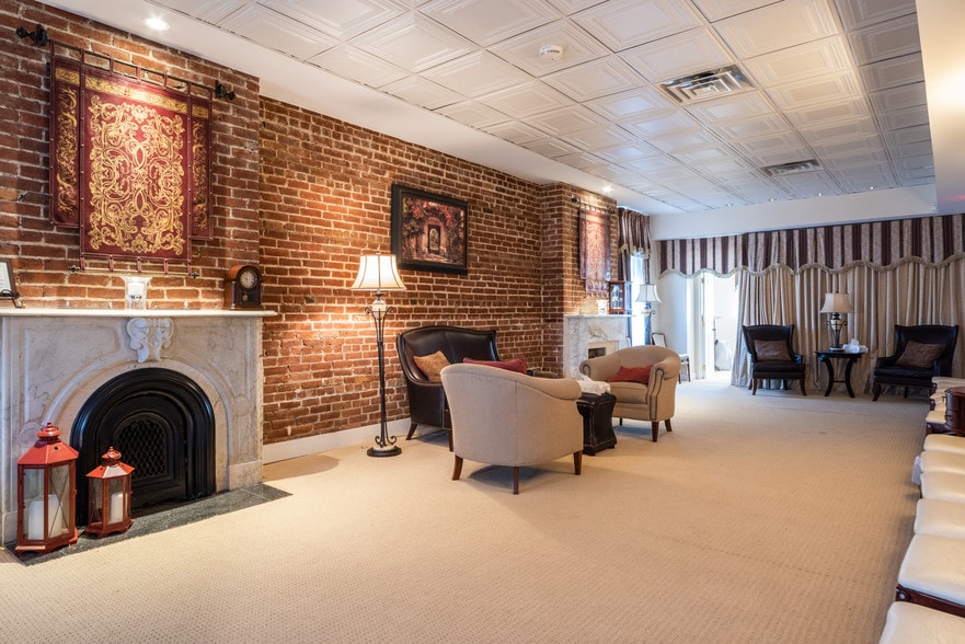 More Photos Of 97 Broadway, Verplanck Funeral Home For Lease