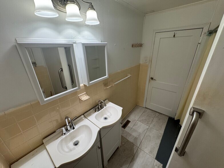 More Photos Of 1616 E Park Ave, Valdosta Multifamily For Sale