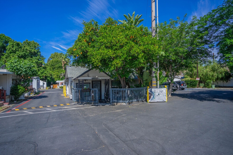More Photos Of 10799 Sherman Grove Ave, Sunland Manufactured Housing Mobile Home Park For Sale