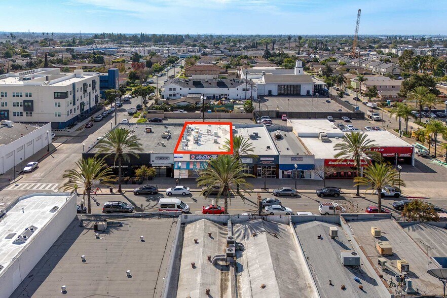 More Photos Of 605-607 W Whittier Blvd, Montebello Storefront For Sale