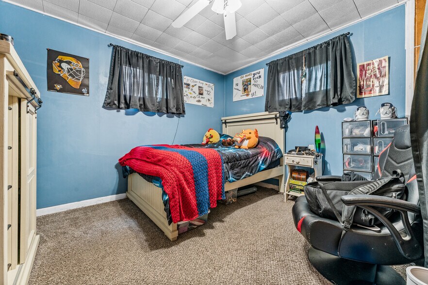 More Photos Of 117 Allemande Ln, Valencia Specialty For Sale