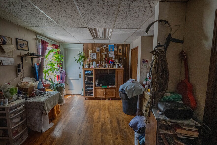 More Photos Of 1301 9th St, Greeley General Retail For Sale