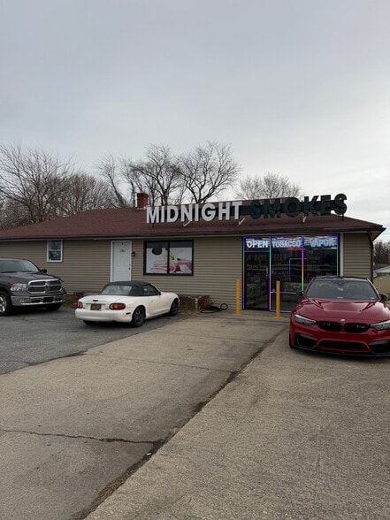 Primary Photo Of 1883 S Dupont Hwy, Dover General Retail For Sale