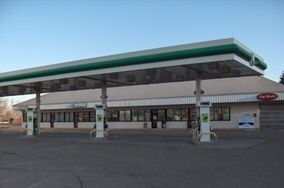 More Photos Of 1107 Scandia Trl, Forest Lake Service Station For Lease