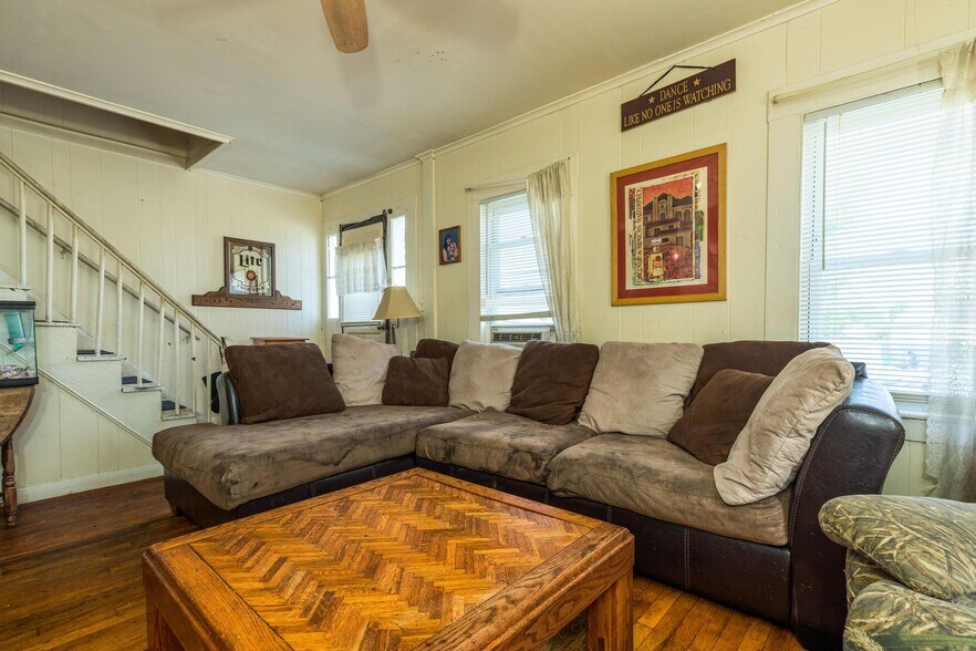 More Photos Of 17 Winter St, Rochester Apartments For Sale