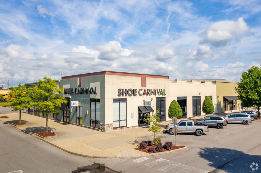 More Photos Of 1720 Old Fort Pky, Murfreesboro Unknown For Lease