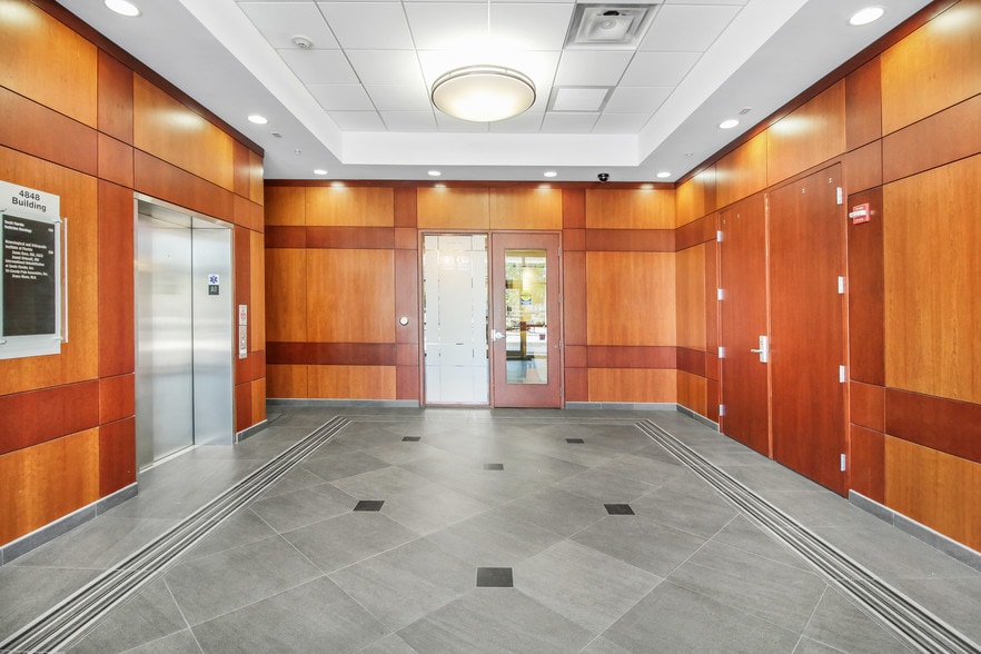 More Photos Of 4848 Coconut Creek Pky, Coconut Creek Medical For Lease