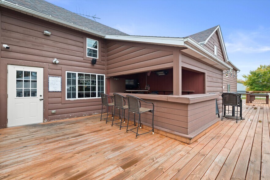 More Photos Of 165 Main St, Sullivan Restaurant For Sale