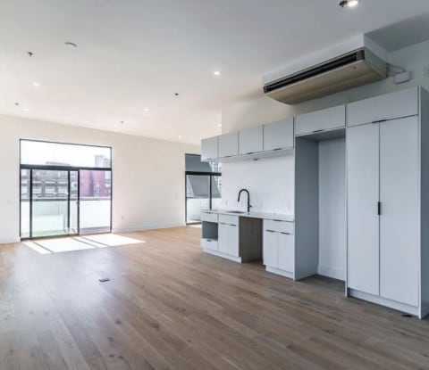 More Photos Of 567 Ponce de Leon Ave, Atlanta Apartments For Sale