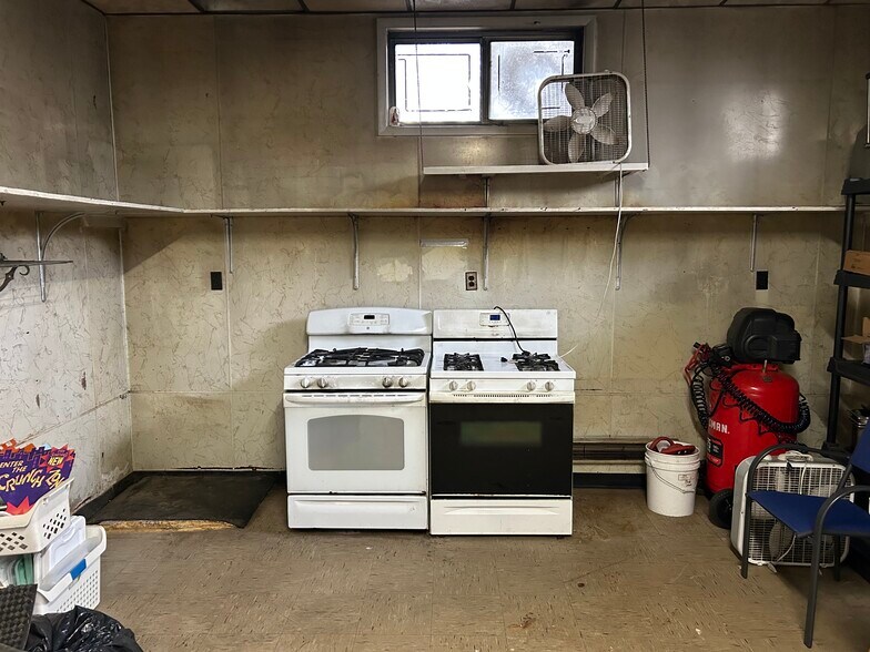 More Photos Of 412 Main St, Duryea Storefront For Sale