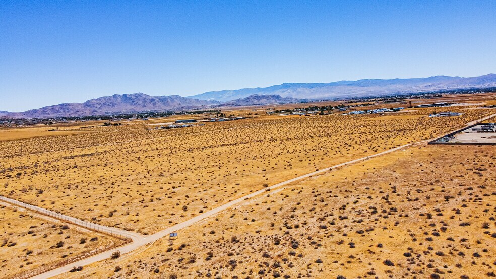 More Photos Of Dakota & Papago Rd., Apple Valley Land For Sale