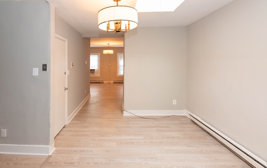 More Photos Of 50 W Biddle St, Baltimore Apartments For Sale