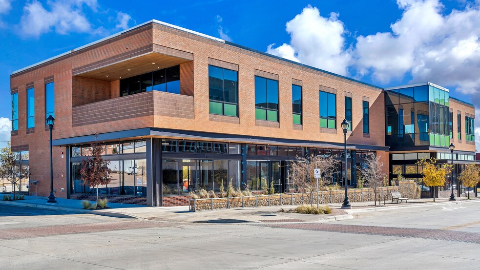 More Photos Of 601 S Main St, Fort Worth Storefront Retail Office For Lease