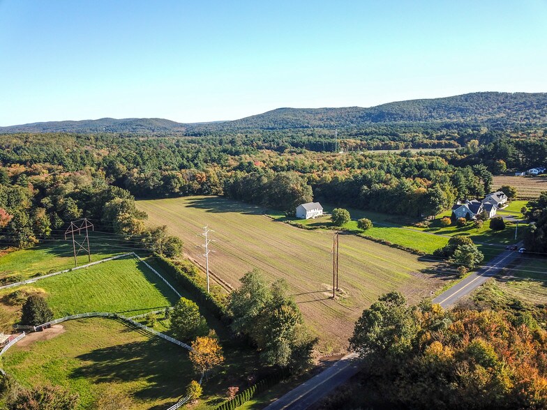 More Photos Of 43 Stafford Rd, Somers Land For Sale