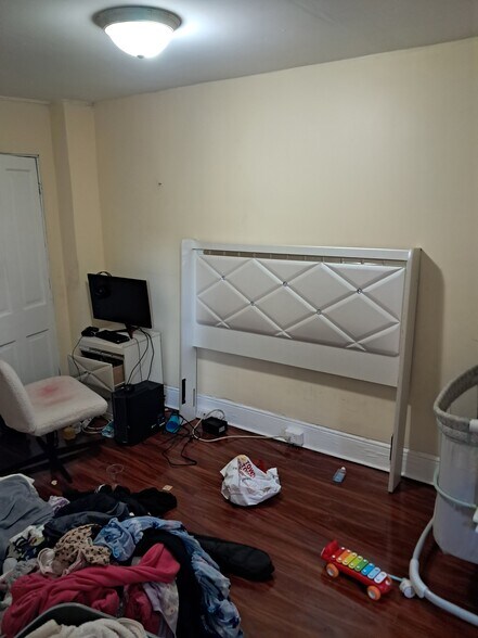 More Photos Of 23 Evergreen St, Harrisburg Apartments For Sale