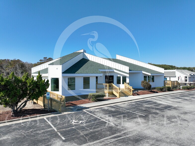 More Photos Of 3608 N Croatan Hwy, Kitty Hawk Office For Lease