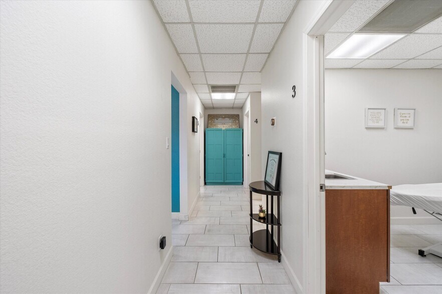 More Photos Of 2830 E Brown Rd, Mesa Medical For Sale