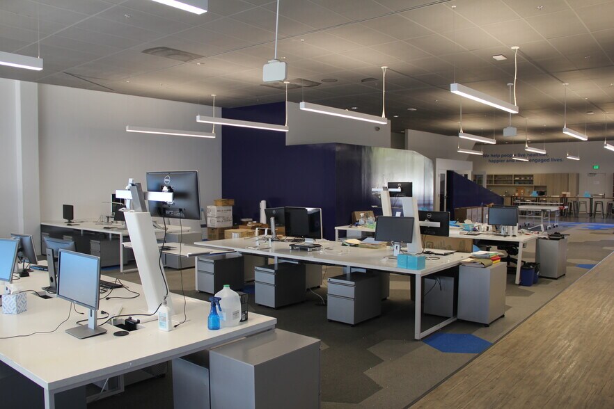 More Photos Of 1656 California St, San Francisco Office For Lease