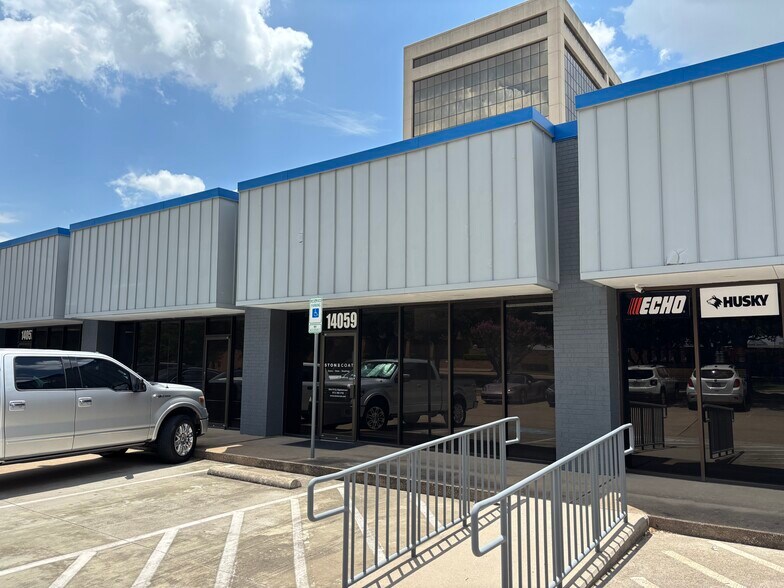 Primary Photo Of 14055-14065 Proton Rd, Farmers Branch Flex For Lease