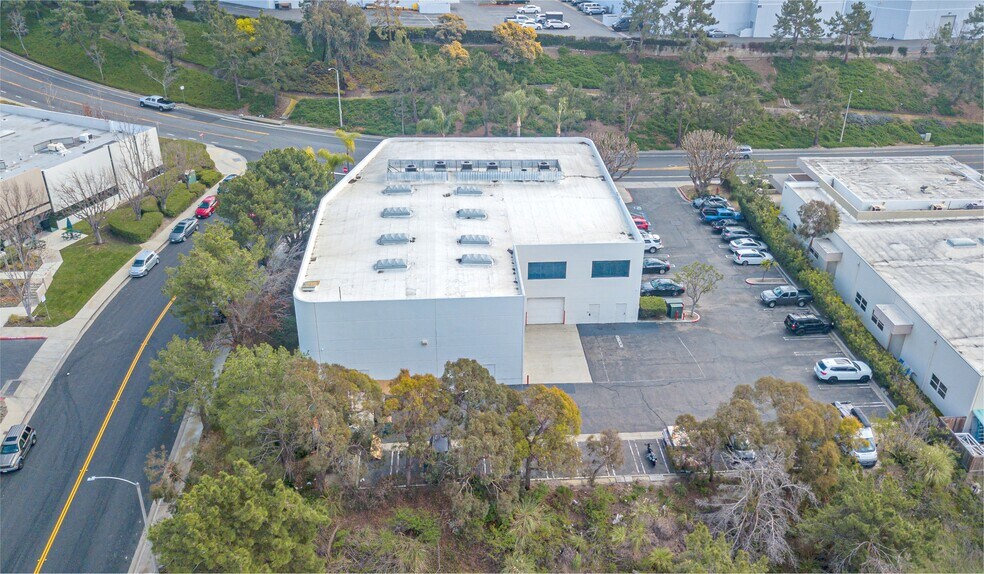 More Photos Of 1000 Calle Amanecer, San Clemente Light Manufacturing For Sale