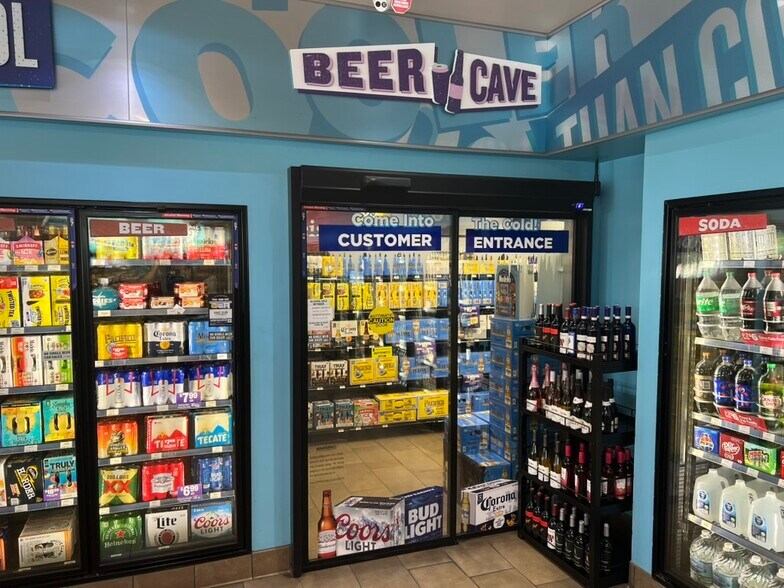 More Photos Of 2122 W Highland Ave, San Bernardino Service Station For Lease