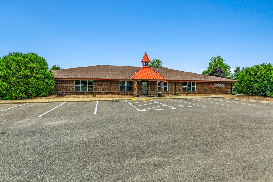 Primary Photo Of 8453 E Point Douglas Rd, Cottage Grove Daycare Center For Sale