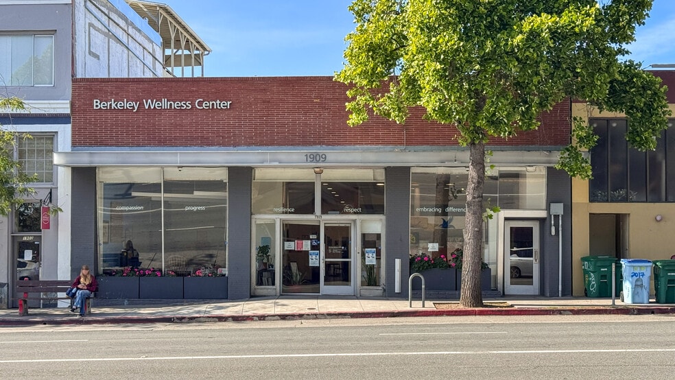 Primary Photo Of 1909 University Ave, Berkeley Storefront For Sale
