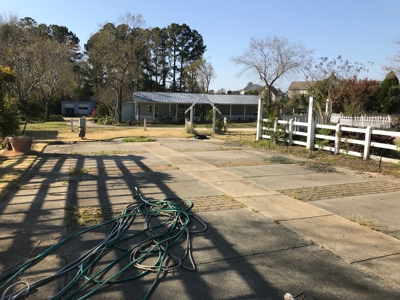 More Photos Of 1100 S Main St, Rolesville Land For Sale