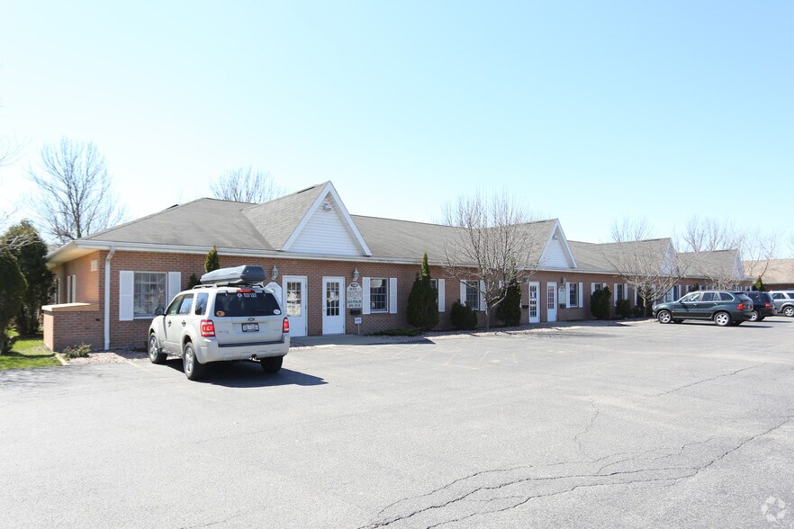 2800 SWEET HOME RD  